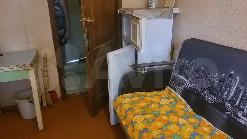 Комната 13 м в 4-к., 2/5 эт. - Фото 0