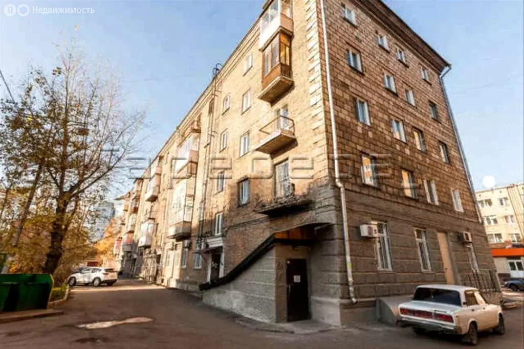 2-комнатная квартира: Красноярск, улица Ленина, 143 (48 м) - Фото 1