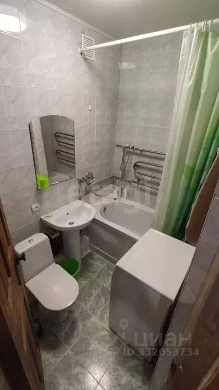 3-к кв. Крым, Саки ул. Гайнутдинова (64.5 м) - Фото 1