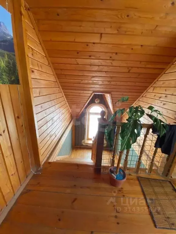 Дом в Брянская область, Жуковский муниципальный округ, д. Мосток ул. ... - Фото 1