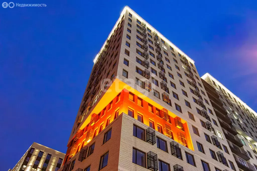 1-комнатная квартира: Тюмень, Интернациональная улица, 199к9 (36 м) - Фото 1