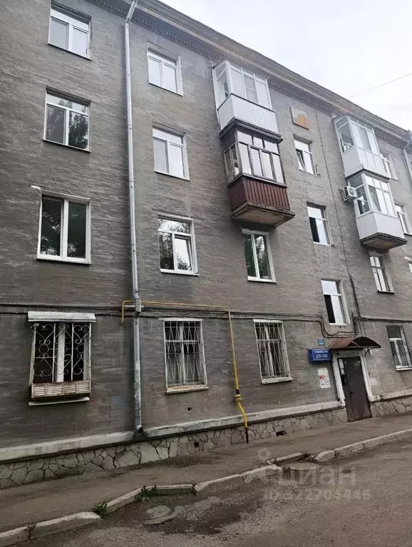 2-к кв. Башкортостан, Уфа ул. Конституции, 13 (60.0 м) - Фото 1