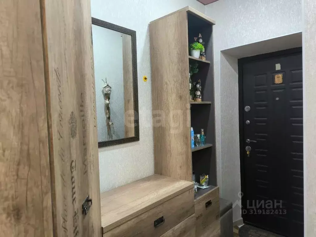 3-к кв. Адыгея, Майкоп Краснооктябрьская ул., 44 (55.5 м) - Фото 0
