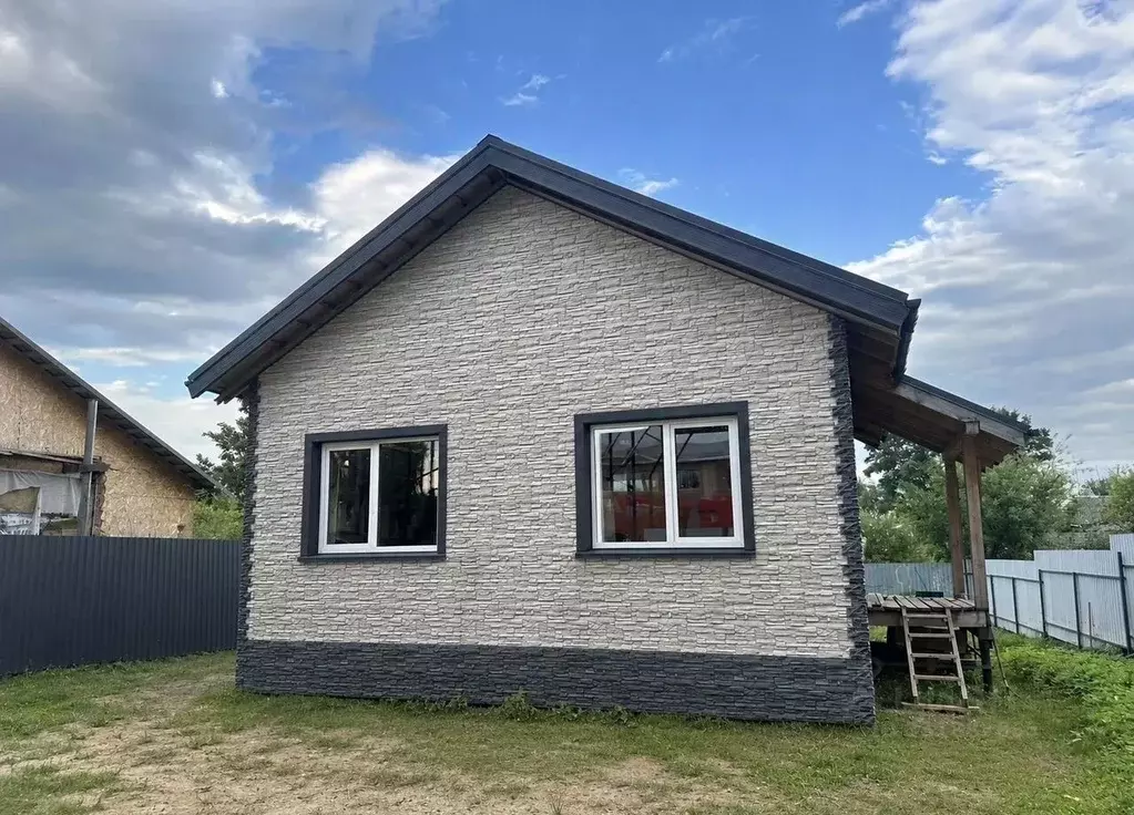 Дом в Тверская область, Конаково ул. Свободы, 107 (61 м) - Фото 1