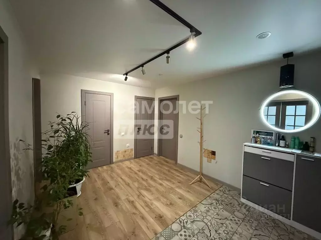 3-к кв. Татарстан, Казань ул. Зилантовская, 18 (81.2 м) - Фото 2