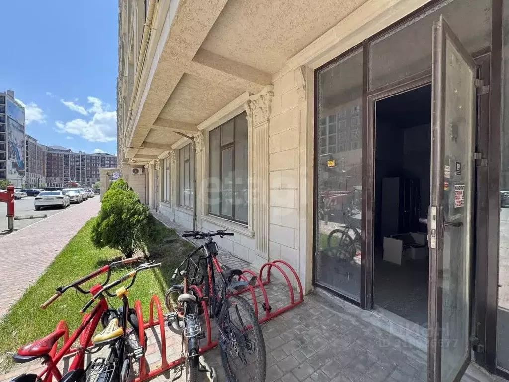Торговая площадь в Дагестан, Махачкала ул. Газпромная, 15к3 (100 м) - Фото 1