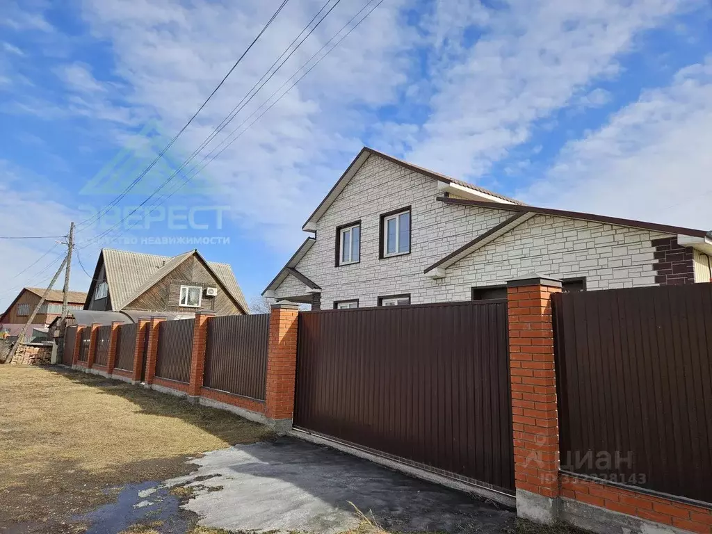 Дом в Хакасия, Усть-Абакан рп ул. Абаканская, 65 (196 м) - Фото 1