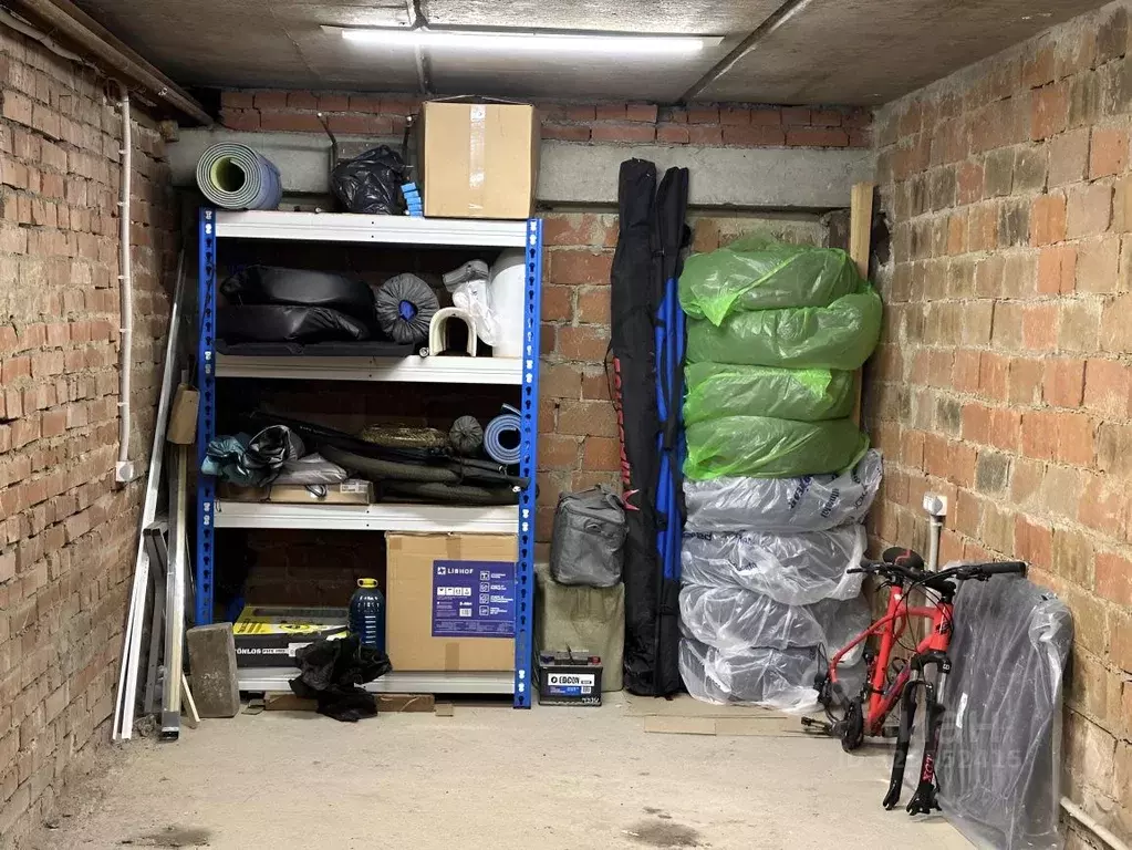 Гараж в Свердловская область, Екатеринбург ул. Ткачей, 20 (17 м) - Фото 2