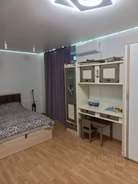 2-к кв. Свердловская область, Екатеринбург ул. Ирбитская, 13 (76.5 м) - Фото 1