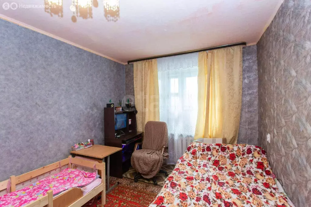 2-комнатная квартира: Тобольск, 9-й микрорайон, 5А (39.8 м) - Фото 1