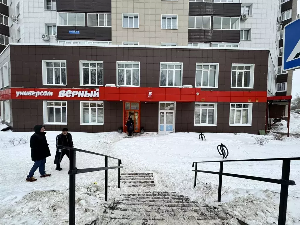 Помещение свободного назначения в Московская область, Клин Майданово ... - Фото 0