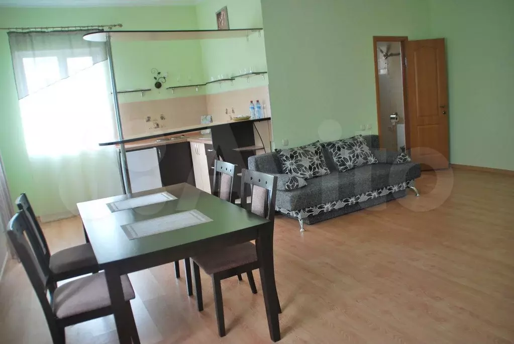 3-к. квартира, 60 м, 3/3 эт. - Фото 0