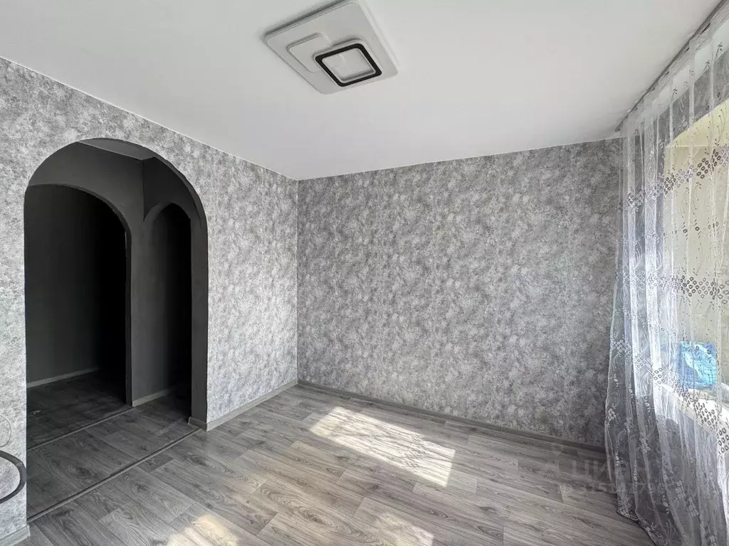Комната Алтайский край, Рубцовск ул. Громова, 14 (13.2 м) - Фото 0