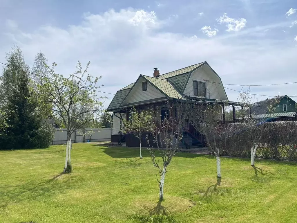 Дом в Ленинградская область, Киришский район, Пчевжинское с/пос, пос. ... - Фото 1