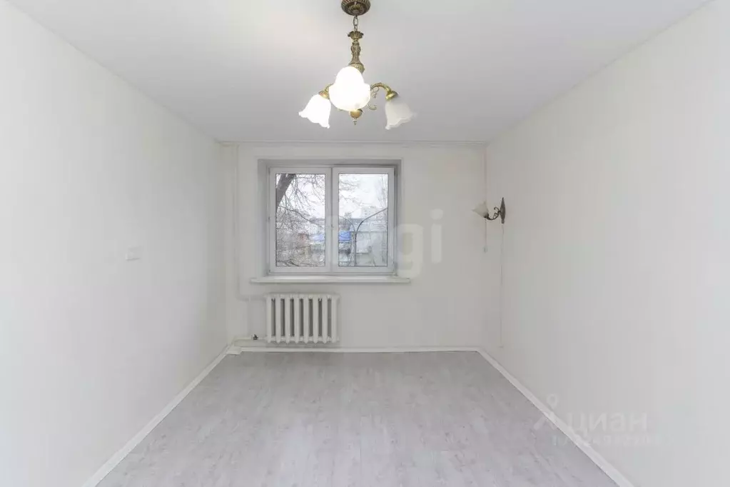 1-к кв. Тюменская область, Тюмень Олимпийская ул., 30 (33.6 м) - Фото 1