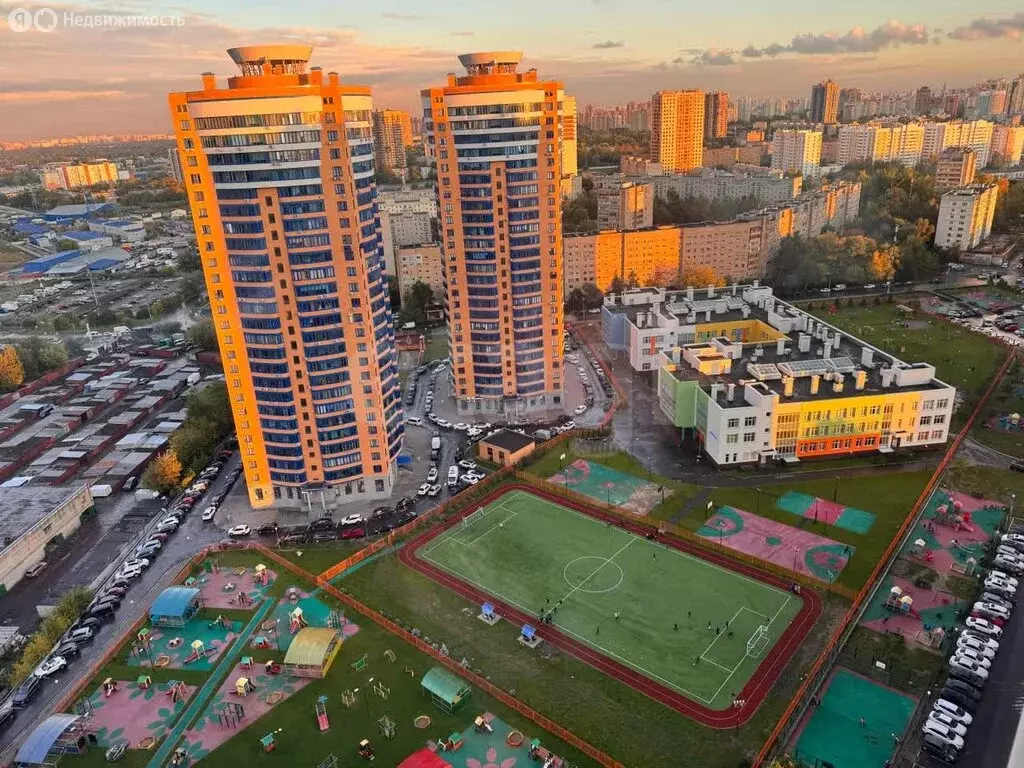 1-комнатная квартира: Реутов, улица Реутовских Ополченцев, 10 (70 м) - Фото 2