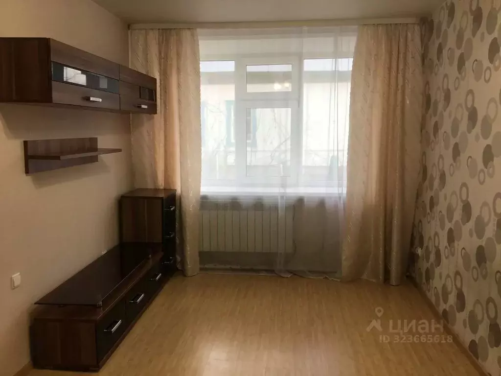 1-к кв. Удмуртия, Можга Можгинский район, Красная ул., 52 (29.1 м) - Фото 1