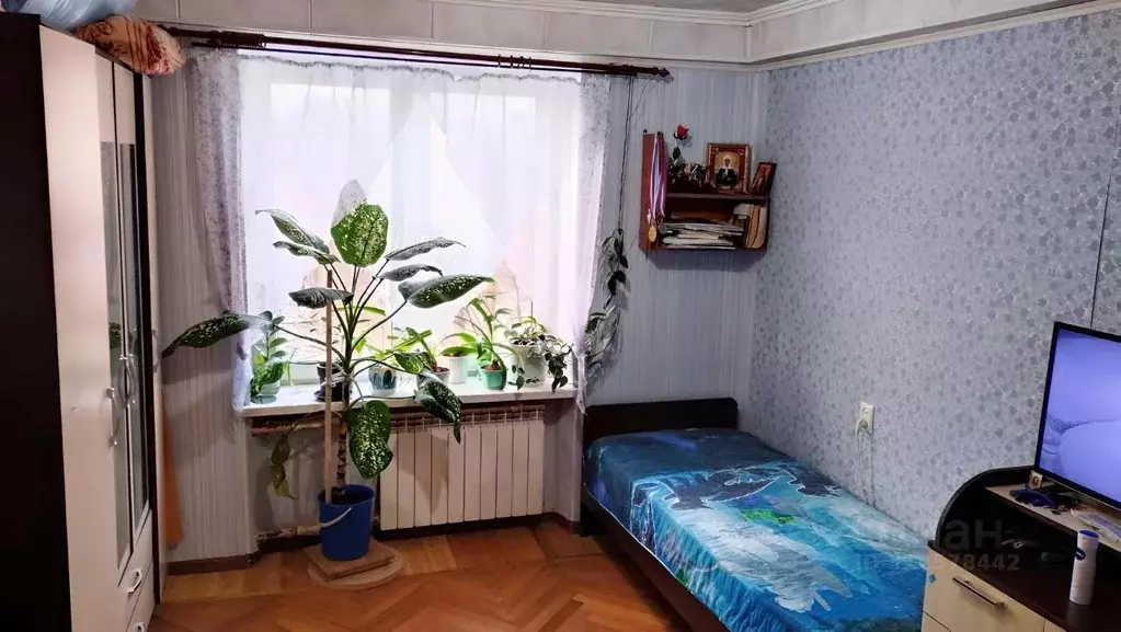 Комната Санкт-Петербург просп. Маршала Блюхера, 65 (32.2 м) - Фото 1