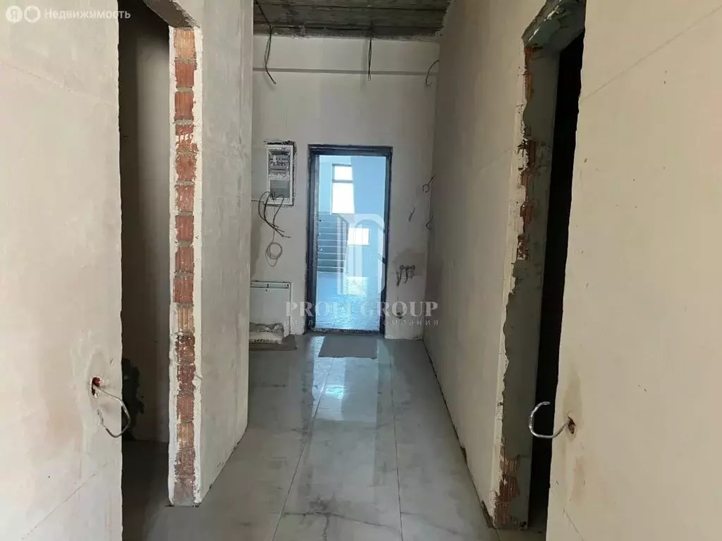 3-комнатная квартира: Махачкала, улица Дахадаева, 59 (125 м) - Фото 2