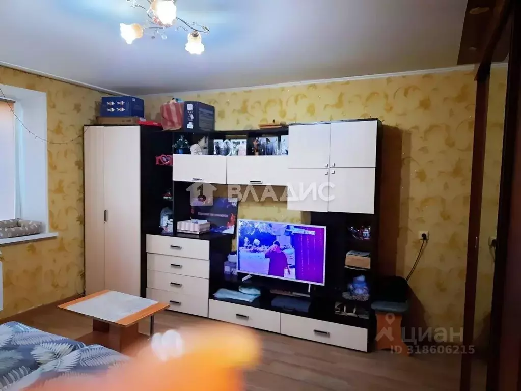 3-к кв. Белгородская область, Белгород Садовая ул., 118в (65.3 м) - Фото 0