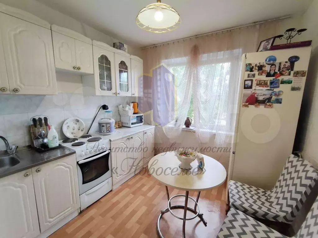 2-к. квартира, 46,6 м, 2/9 эт. - Фото 0