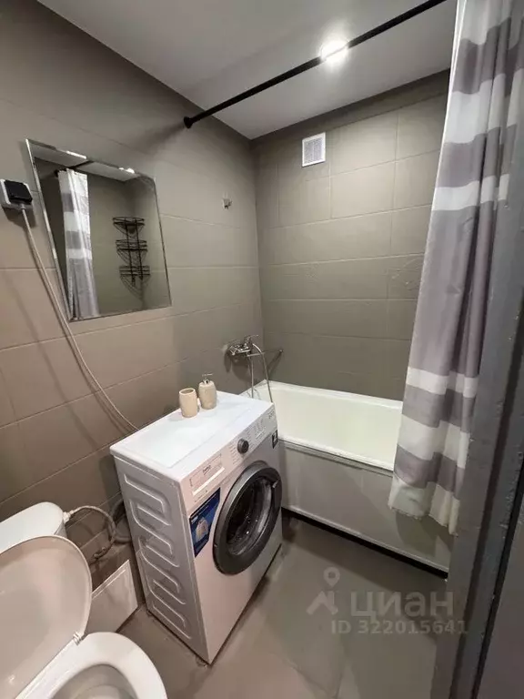 2-к кв. Вологодская область, Череповец Комсомольская ул., 27 (50.0 м) - Фото 1