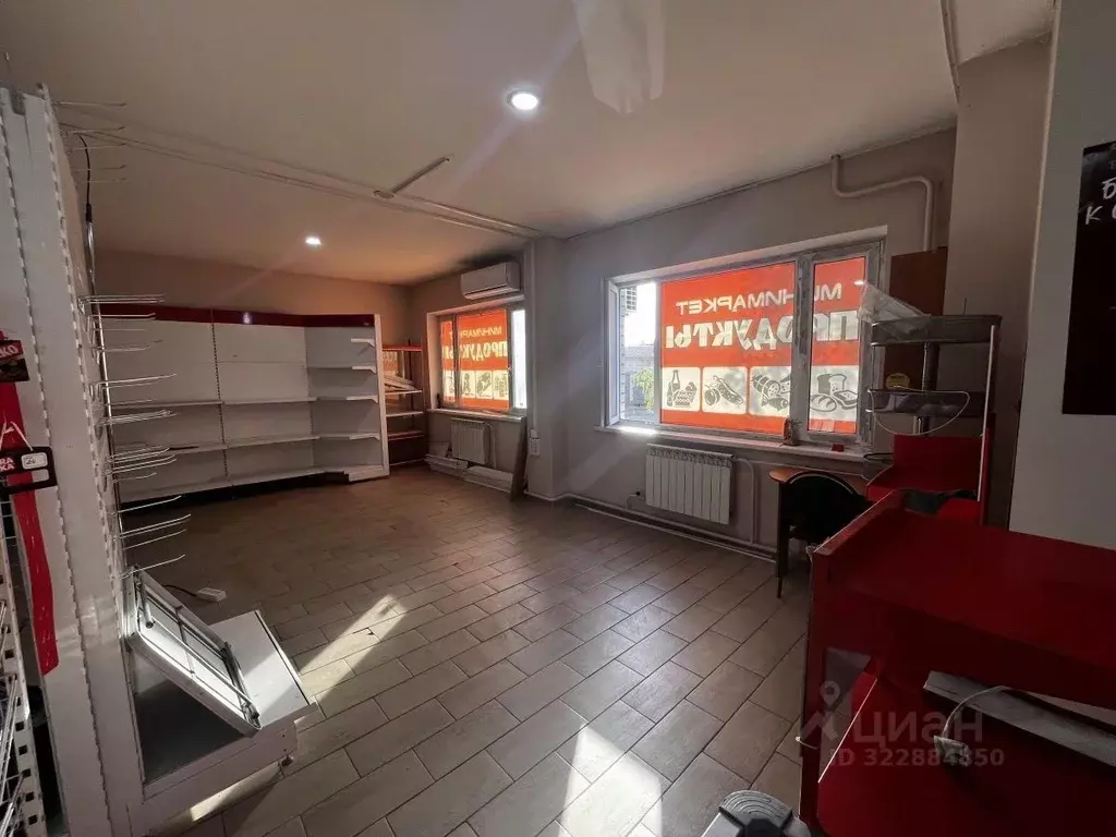 Помещение свободного назначения в Волгоградская область, Волгоград ул. ... - Фото 2