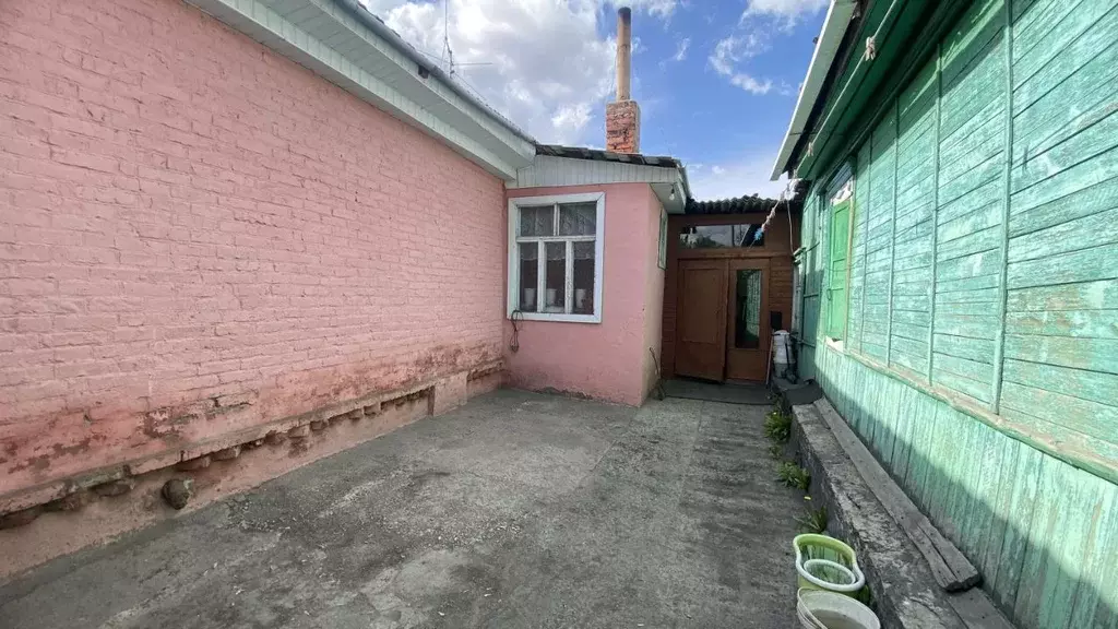 Дом в Омская область, Омск Черноморская ул., 95 (103 м) - Фото 1