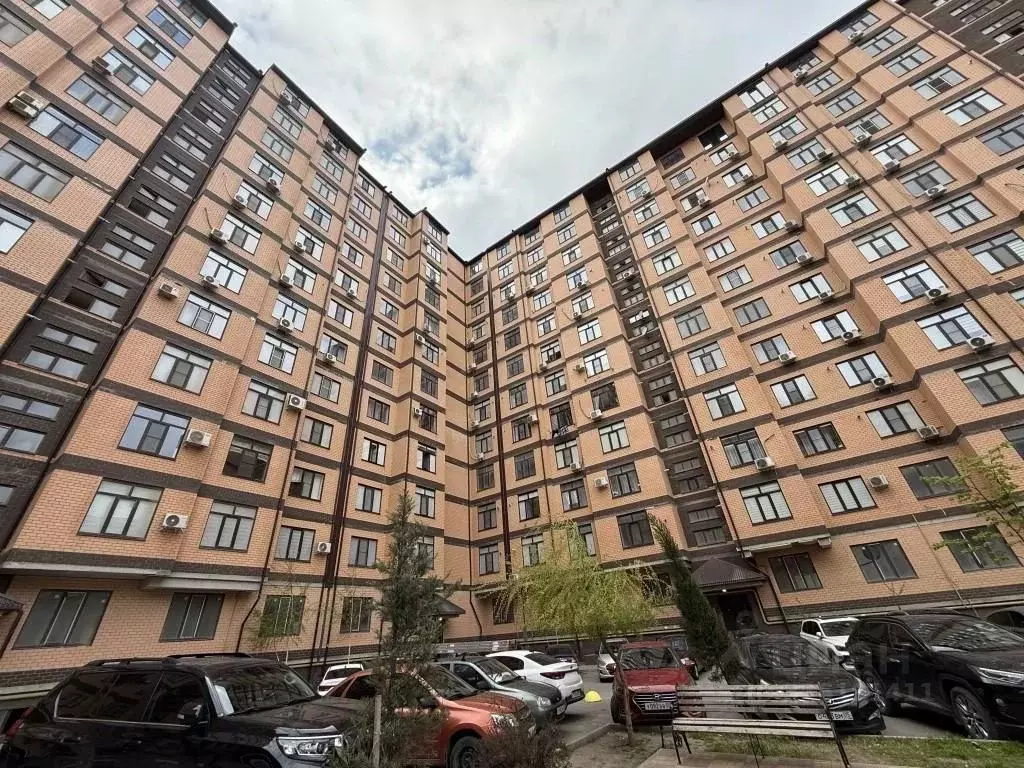 1-к кв. Дагестан, Махачкала ул. Абубакарова, 112 (55.2 м) - Фото 1