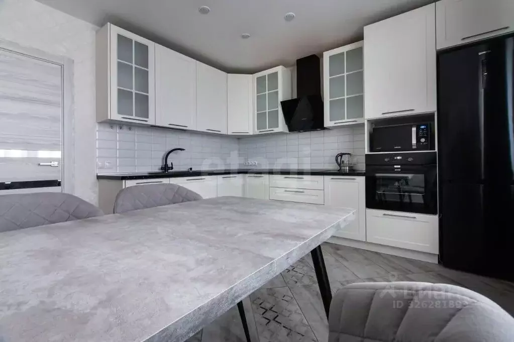 2-к кв. Санкт-Петербург ул. Богословская, 4к1 (77.0 м) - Фото 1