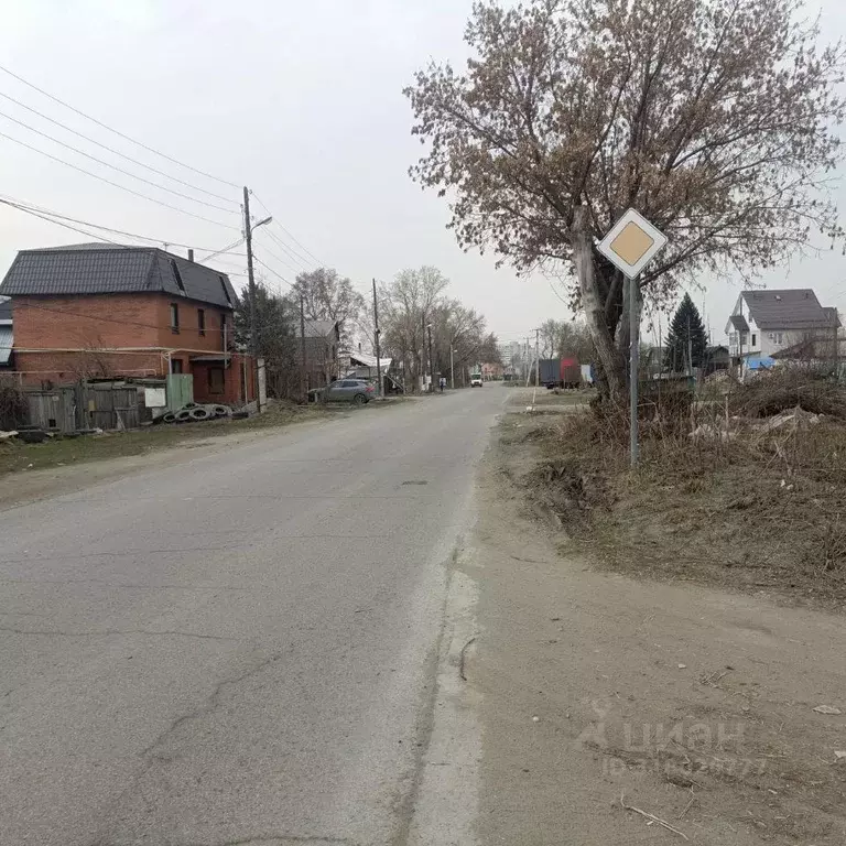 Дом в Алтайский край, Барнаул ВРЗ мкр, ул. Карла Маркса, 41 (80 м) - Фото 1