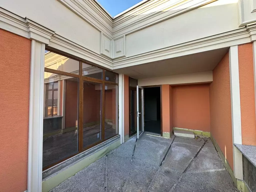 4-к кв. Кабардино-Балкария, Нальчик ул. Тлостанова, 16 (200.0 м) - Фото 1