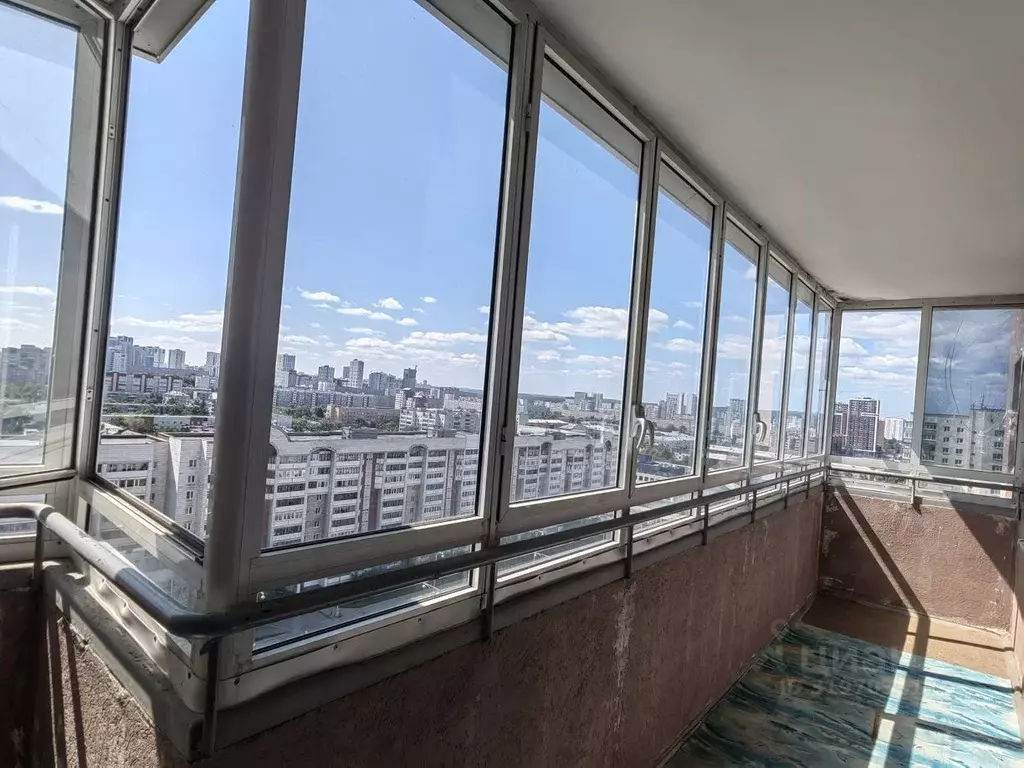 1-к кв. Свердловская область, Екатеринбург ул. Татищева, 56 (40.2 м) - Фото 0