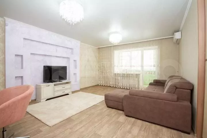 2-к. квартира, 84 м, 2/9 эт. - Фото 1