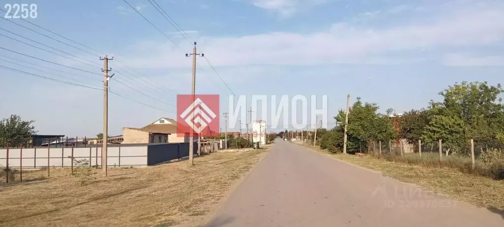 Участок в Крым, Кировский район, с. Владиславовка ул. Ленина, 39А ... - Фото 1