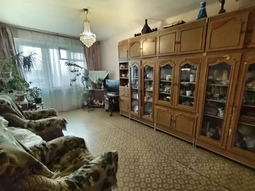 3-к кв. Саратовская область, Энгельс 1-й мкр, 12 (60.4 м) - Фото 1