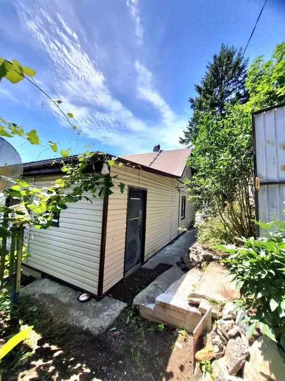 Дом в Приморский край, Находка ул. Матросова, 13 (66 м) - Фото 2