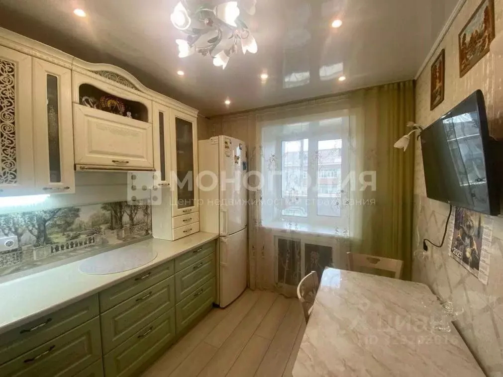 3-к кв. Амурская область, Белогорск ул. Кирова, 53А (60.0 м) - Фото 1