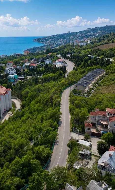 Участок в Крым, Ялта муниципальный округ, Кореиз пгт ш. ... - Фото 1