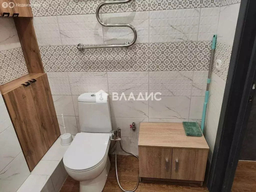 Квартира-студия: Белгород, улица Есенина, 15 (43 м) - Фото 2
