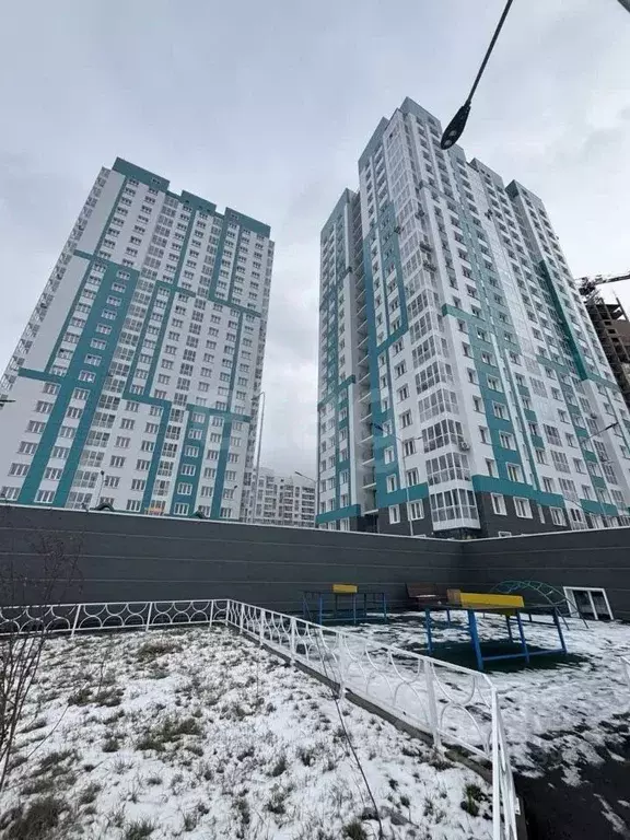 2-к кв. Красноярский край, Красноярск Лесопарковая ул., 43 (42.2 м) - Фото 1