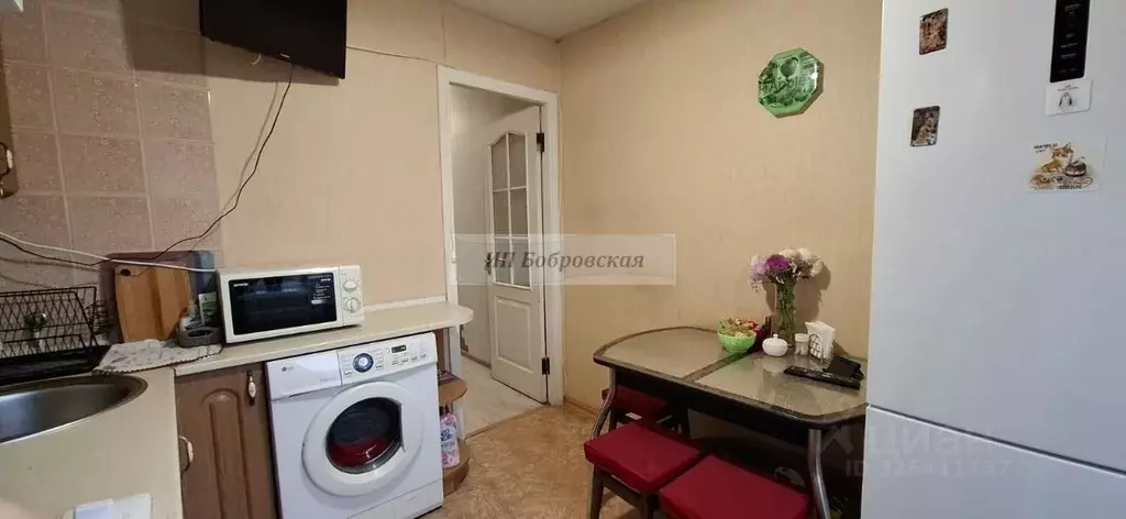 2-к кв. Крым, Симферополь ул. Беспалова, 3/1 (48.0 м) - Фото 2