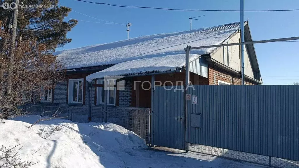 Дом в Новосибирская область, городское поселение Краснозёрское, ... - Фото 2