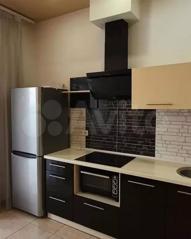 1-к. квартира, 43 м, 3/5 эт. - Фото 0