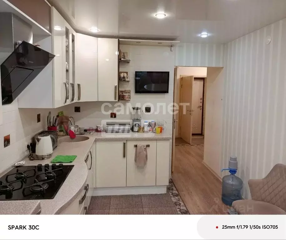 3-к кв. Вологодская область, Вологда ул. Челюскинцев, 47 (90.0 м) - Фото 1