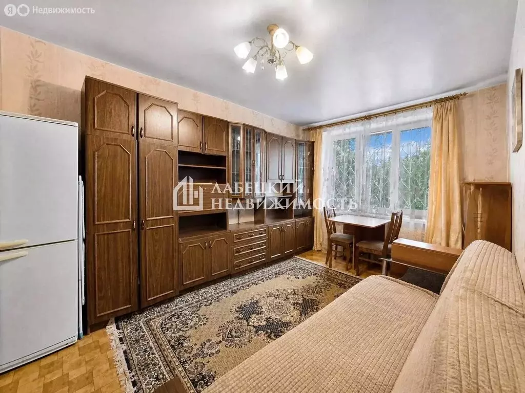 3-комнатная квартира: посёлок Стрельна, улица Гоголя, 12 (53.3 м) - Фото 1