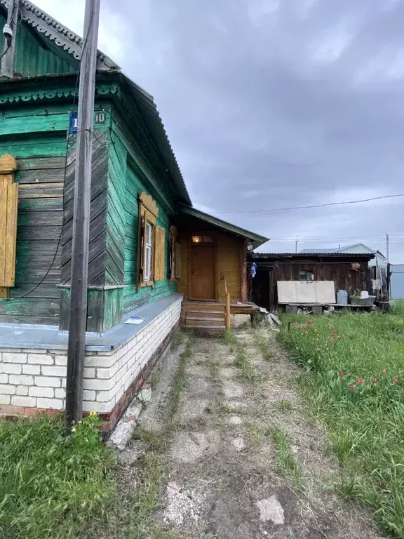 Дом в Самарская область, Сызрань пос. Засызранский, пер. ... - Фото 1