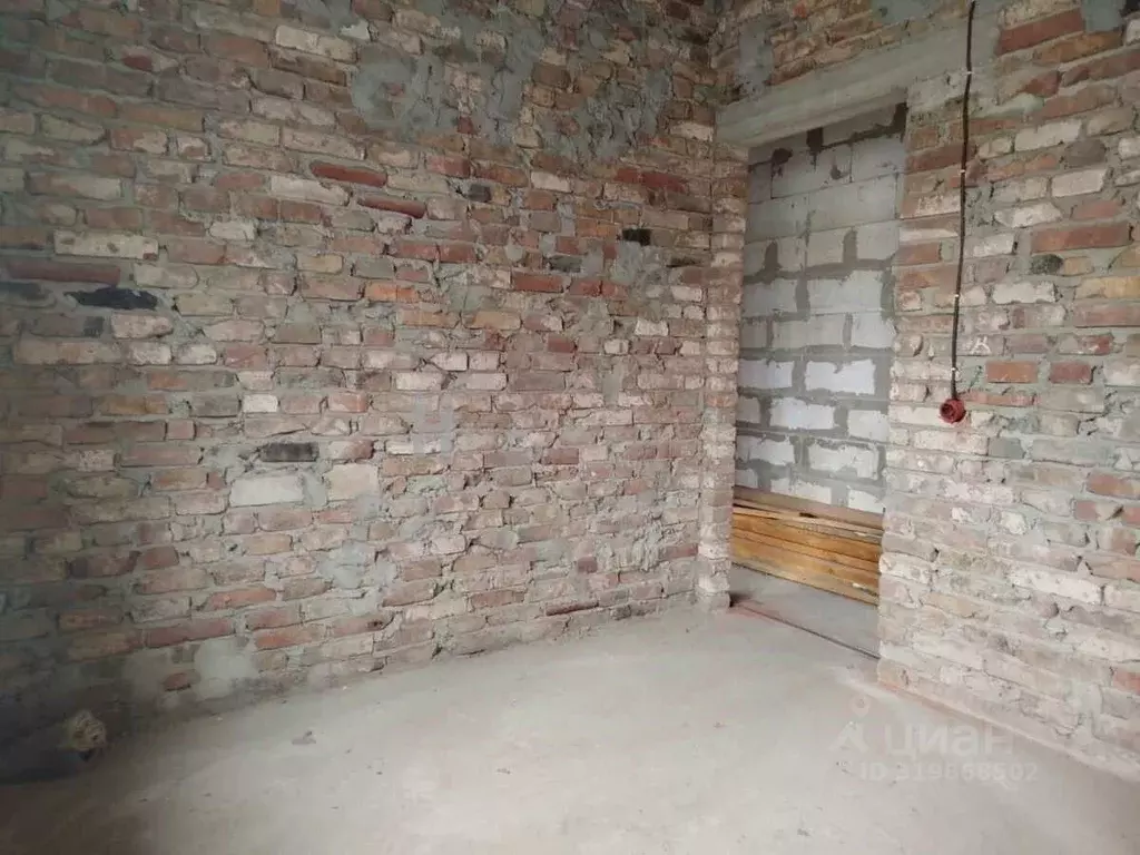 Дом в Ростовская область, Каменск-Шахтинский ул. Щаденко, 9 (120 м) - Фото 0