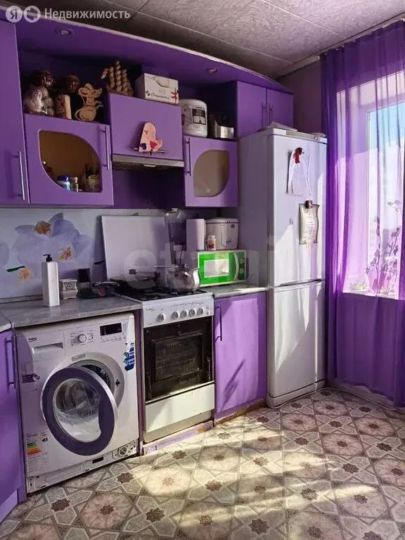 3-комнатная квартира: Азов, улица Ленина, 124 (64 м) - Фото 1