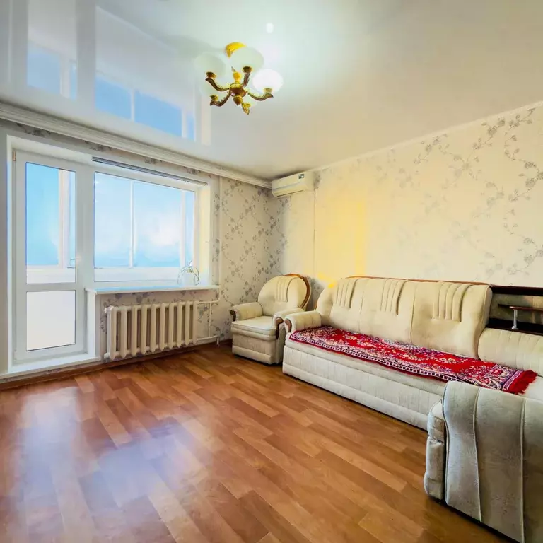 Квартира, 4 комнаты, 77.8 м - Фото 1